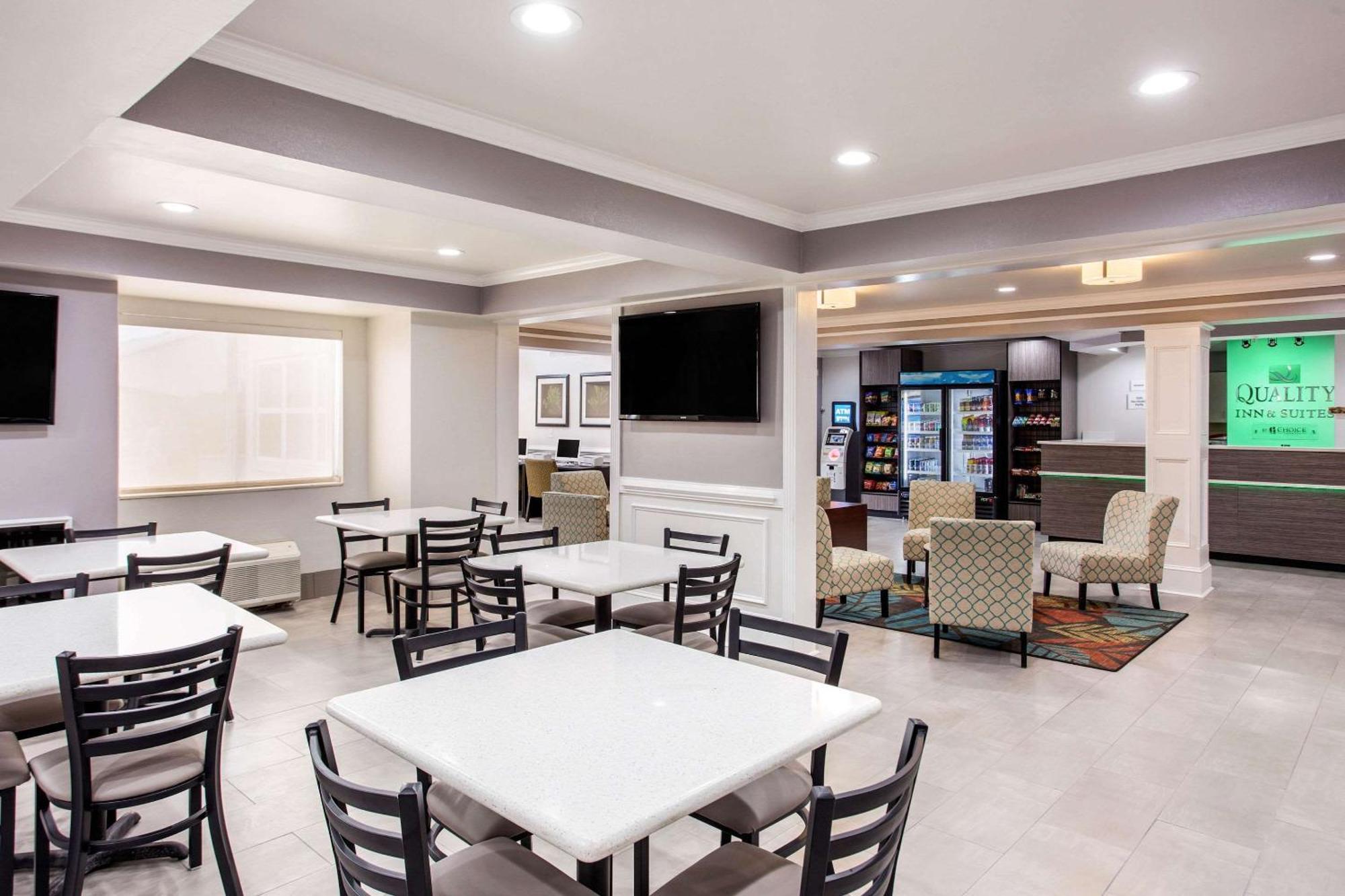 Quality Inn & Suites Myrtle Beach Near Outlets Exterior foto