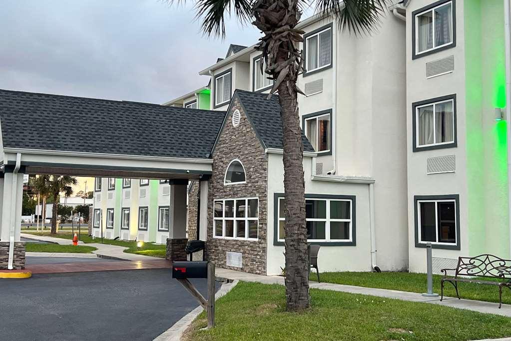 Quality Inn & Suites Myrtle Beach Near Outlets Exterior foto