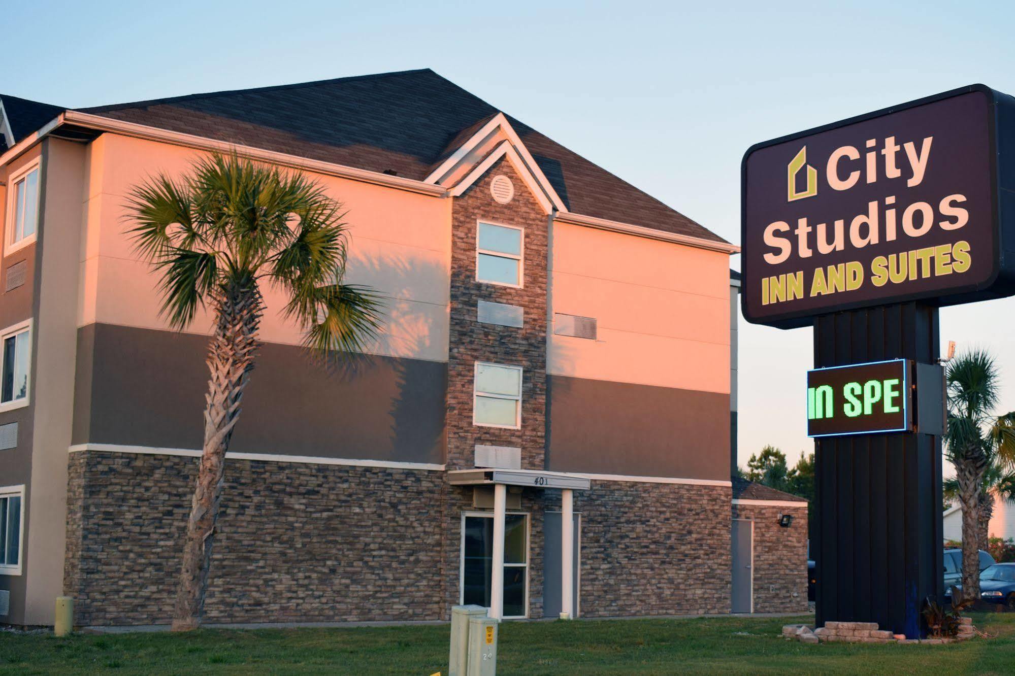 Quality Inn & Suites Myrtle Beach Near Outlets Exterior foto